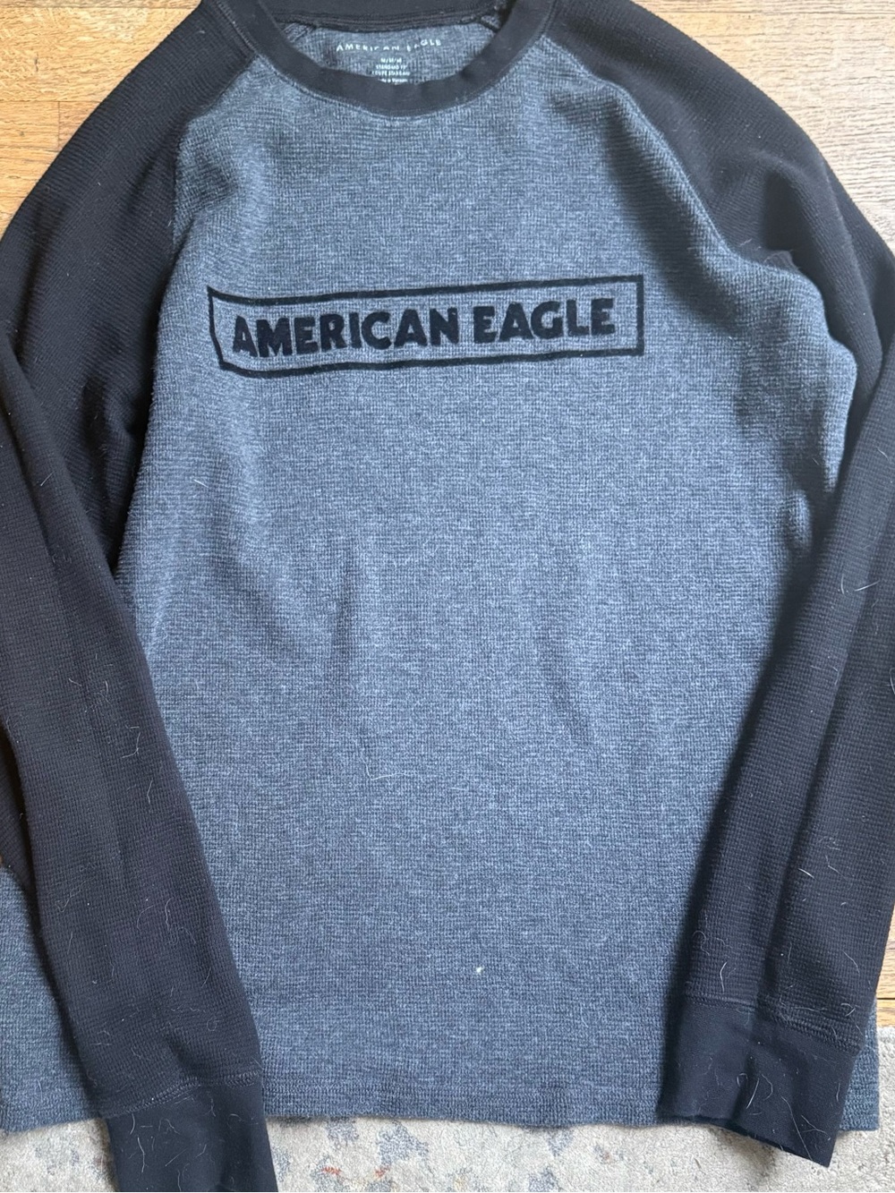 American Eagle Medium Waffle Knit Thermal Shirt Gray Black Logo